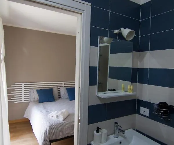 Bed and Breakfast Le Stanze Di Adele Λ' Άκουιλα